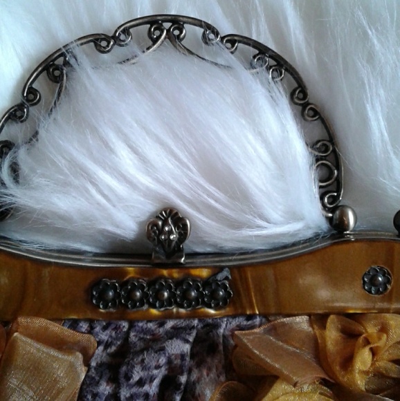 Vintage inspired handbag - Picture 3 of 6